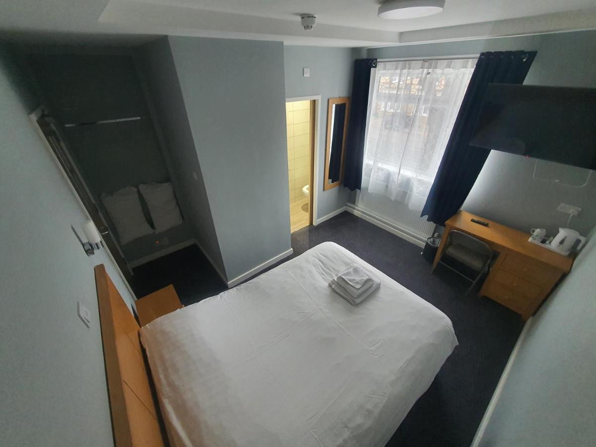 Newark Hotel פטרבורו מראה חיצוני תמונה